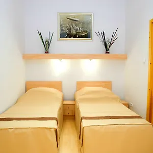 *** Pensiune Centrooms House Ungaria
