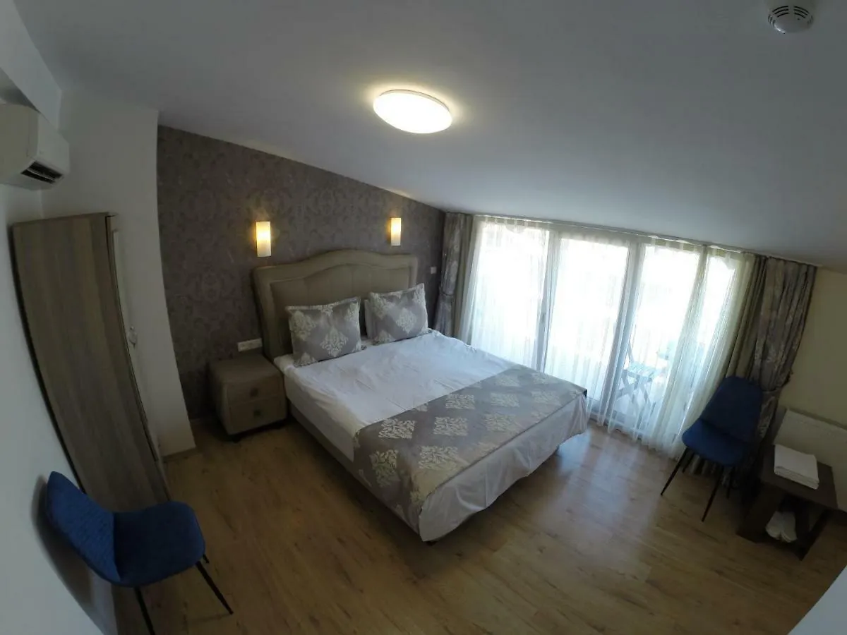 Meydan Suites Istanbul 2*,